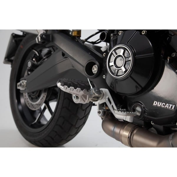 Sw-Motech EVO adjustable footpegs kit Ducati / Benelli TRK 502 X (18-) models