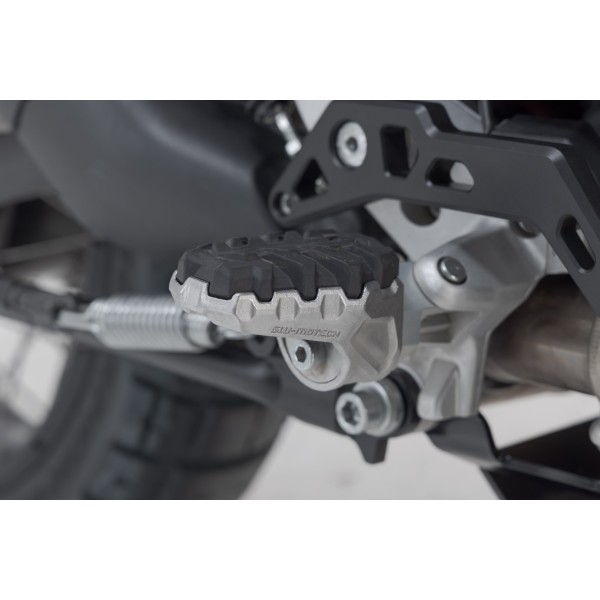 Kit pedane regolabili Sw-Motech EVO Ducati Multistrada V4 / V2, DesertX
