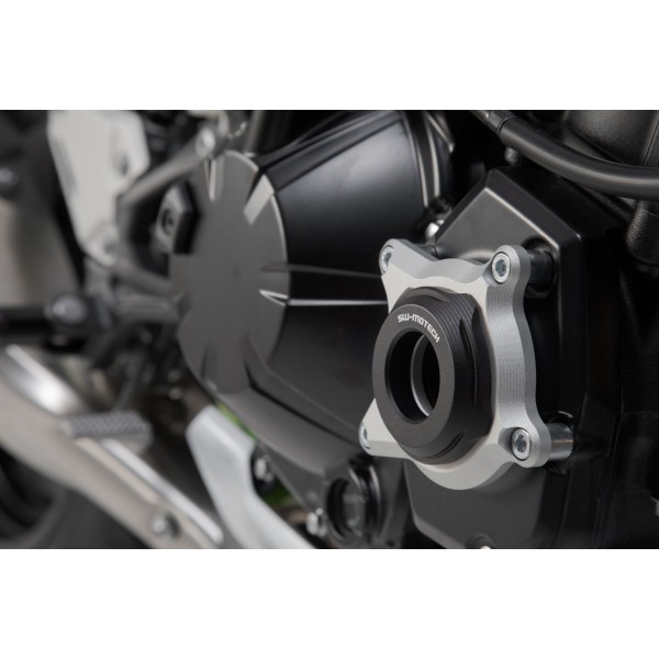 Protector tapa compartimento motor Sw-Motech negro plata Kawasaki Z900 (16-)